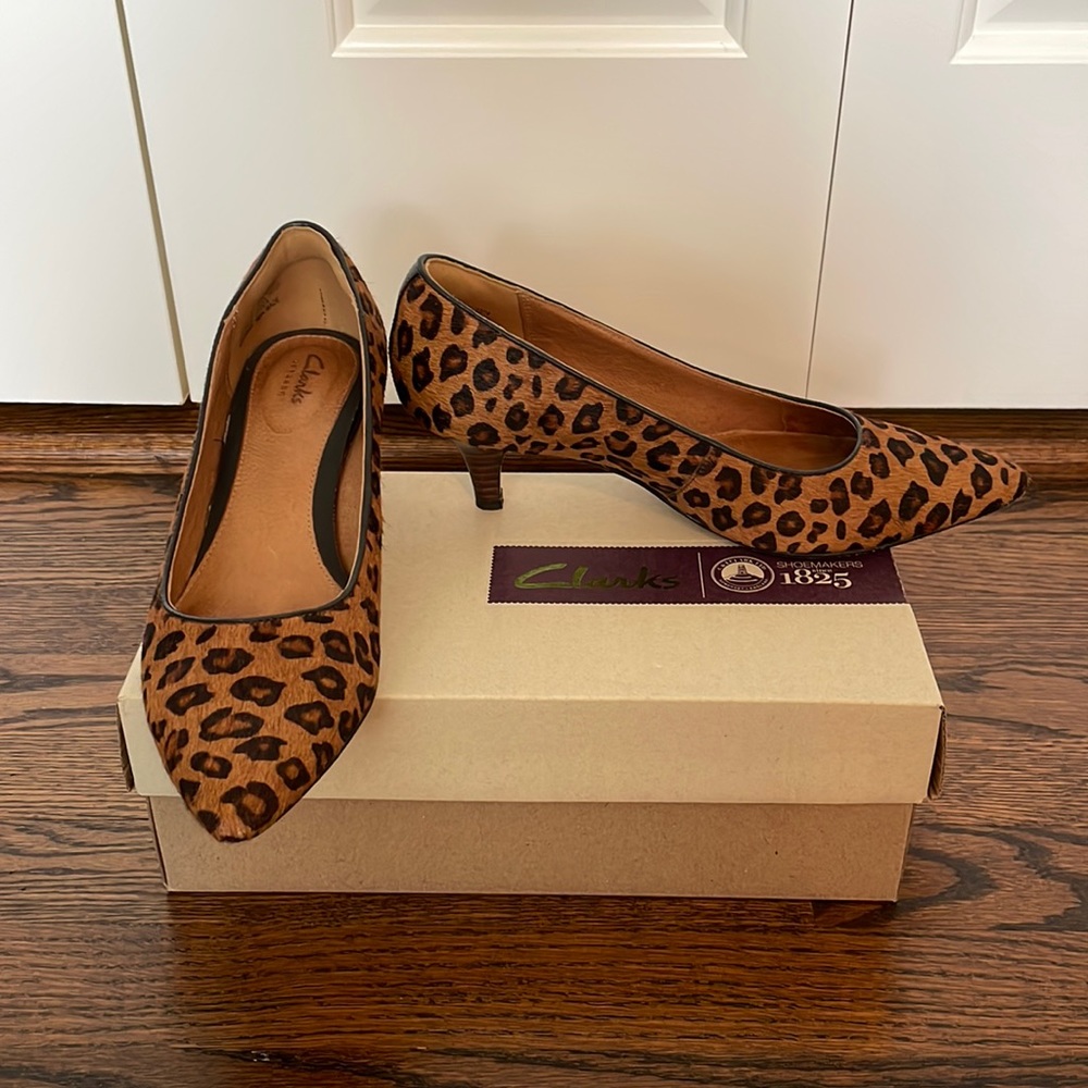 Clarks Pumps